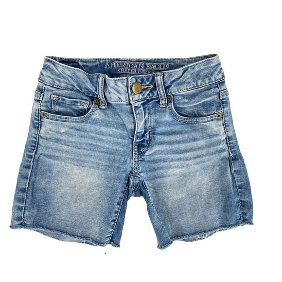 American Eagle Outfitters Pants - American Eagle Light Wash Denim Midi Shorts